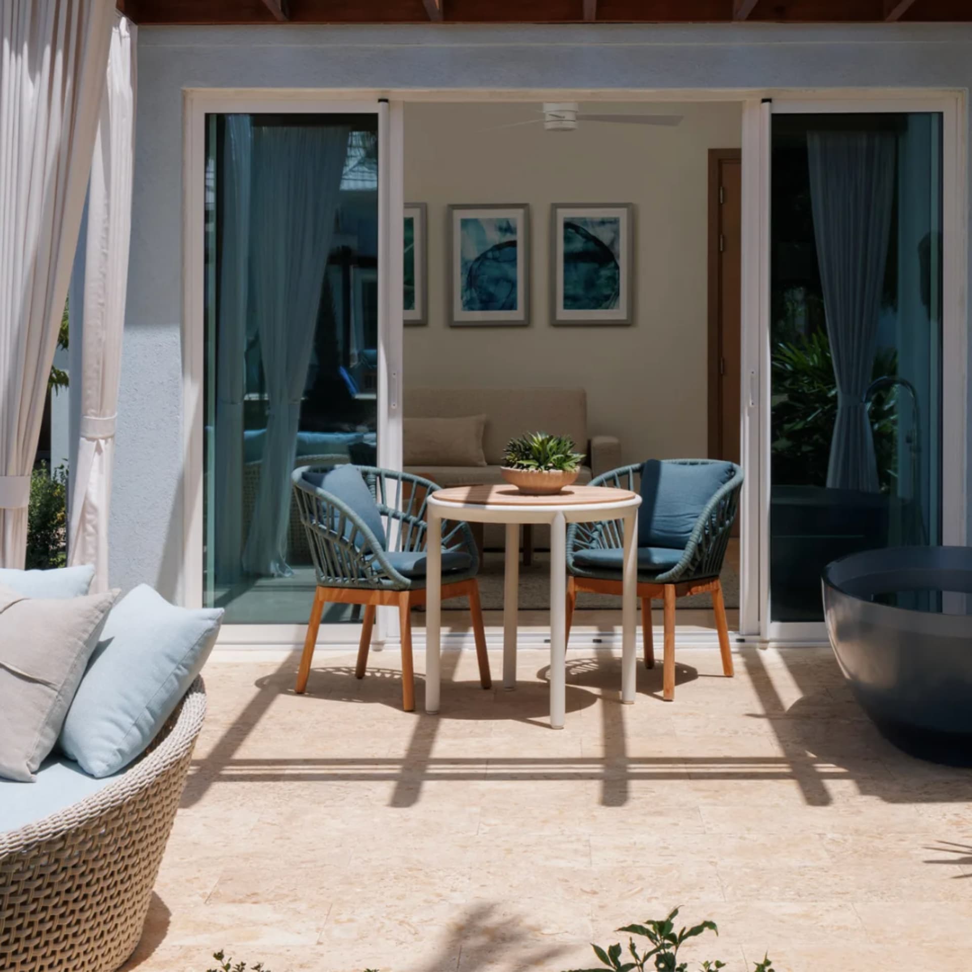 Sandals 777 Deal_Saint Vincent Resort_2 (1)