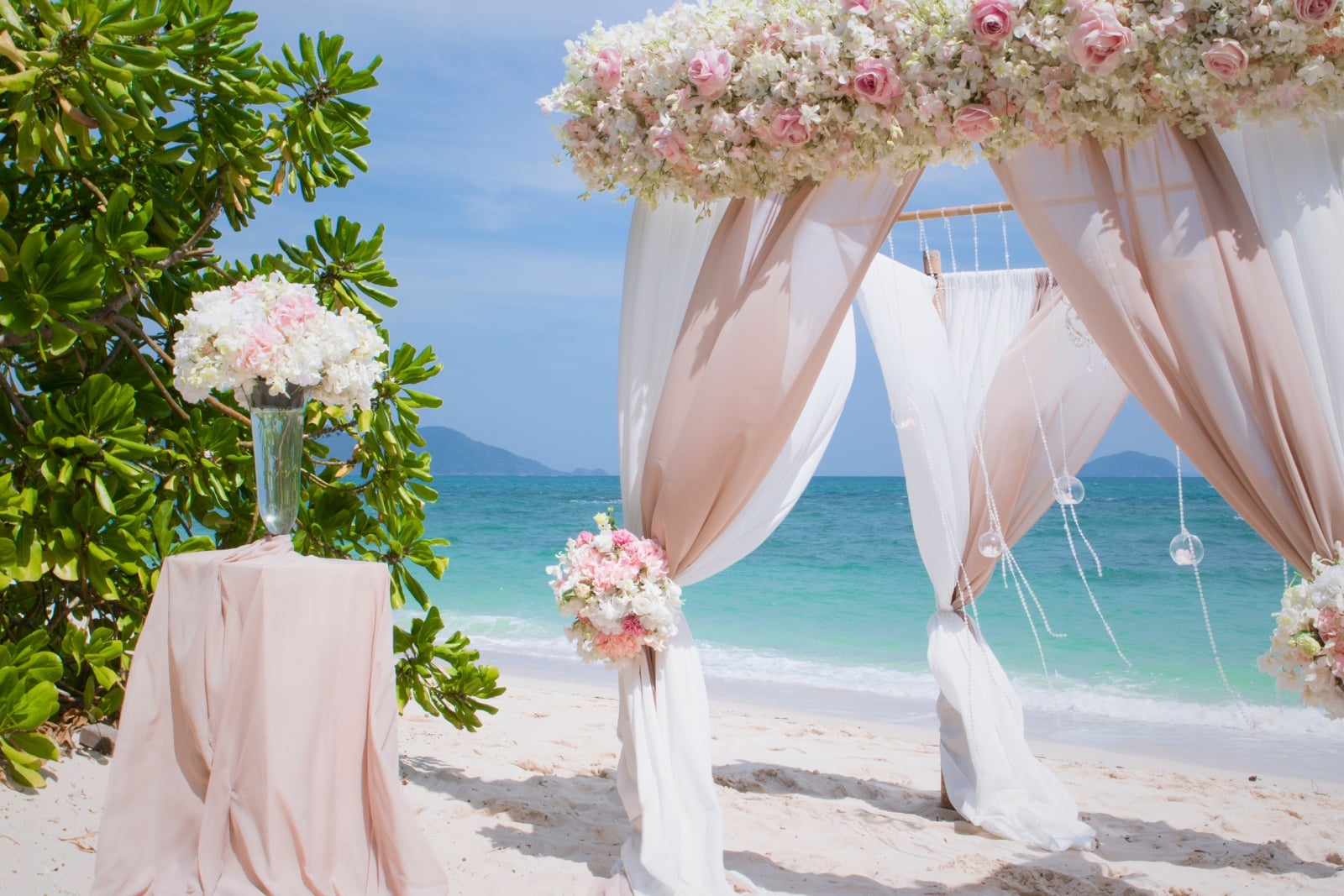 Sandals Resort Beachfront Wedding