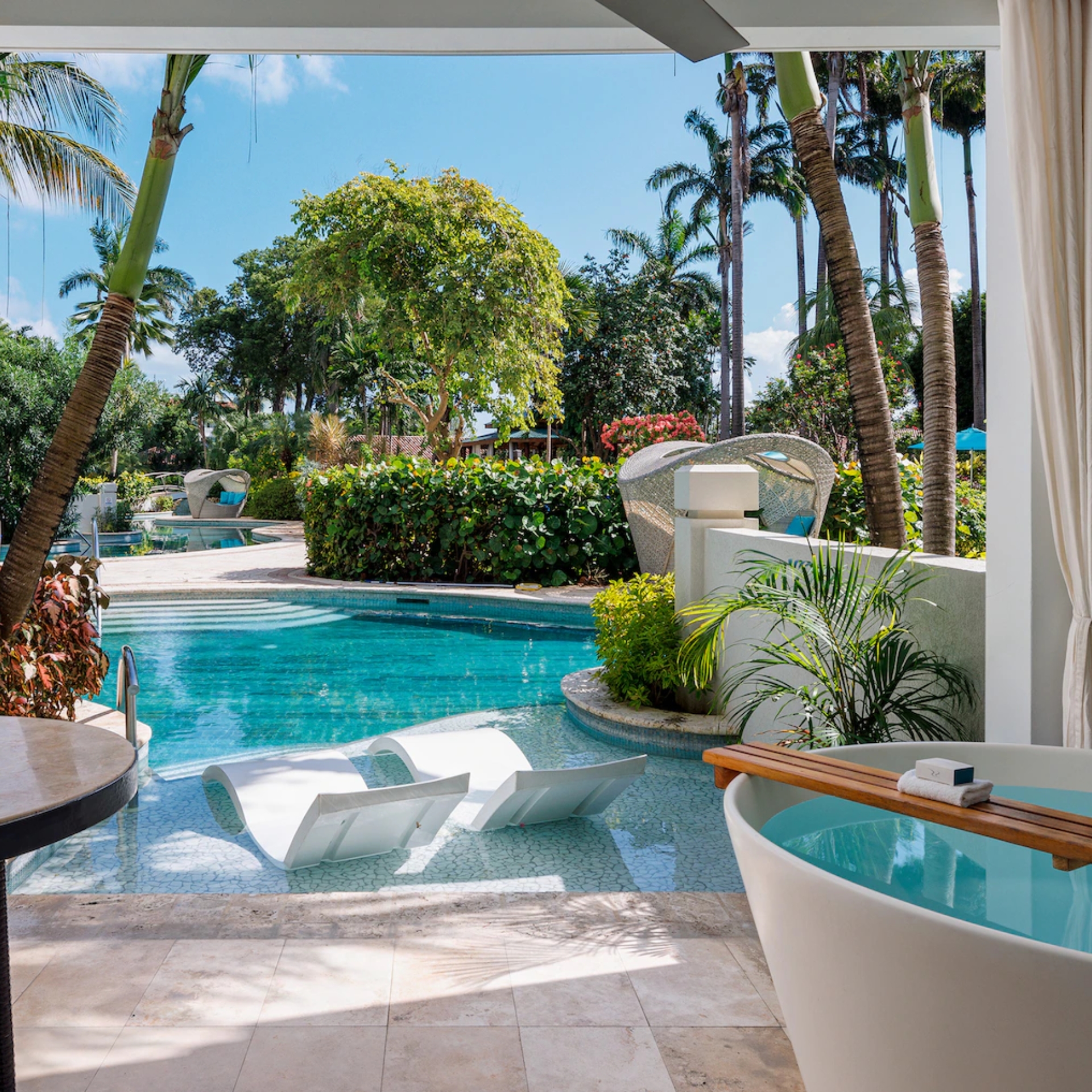 Sandals Barbados Swim Up Suite Pool