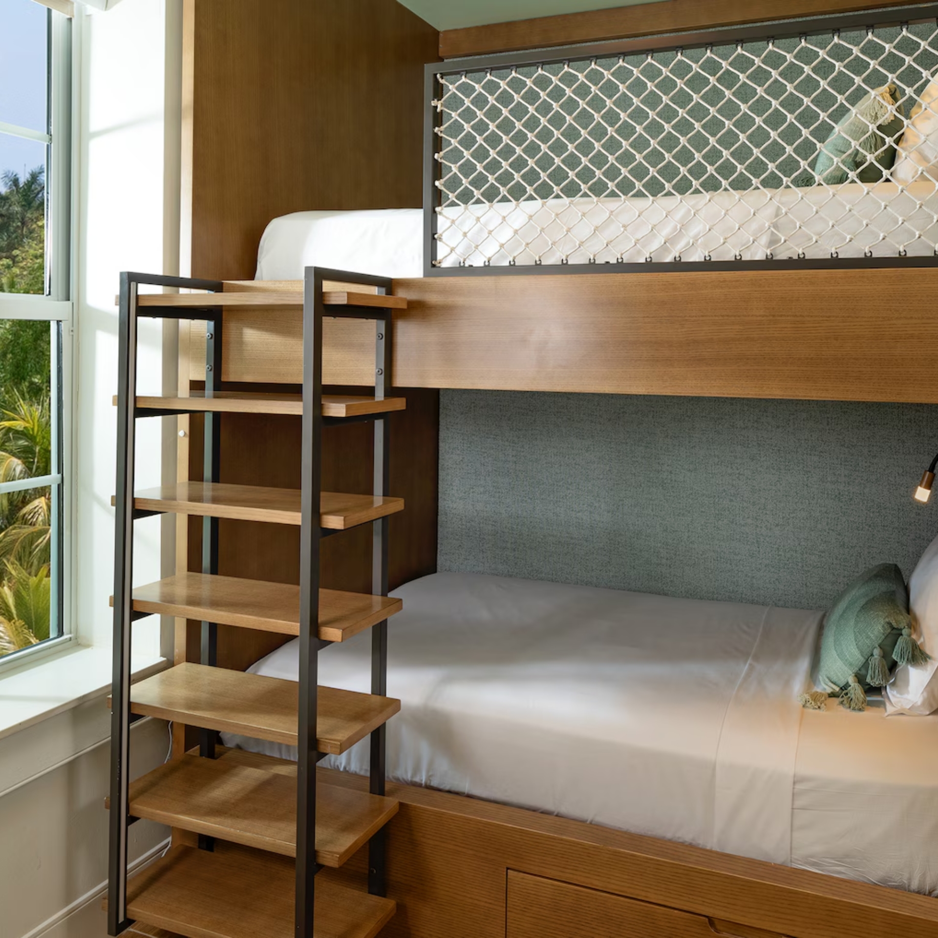 Beaches Negril 777 Eventide Penthouse Guest Bunkbeds