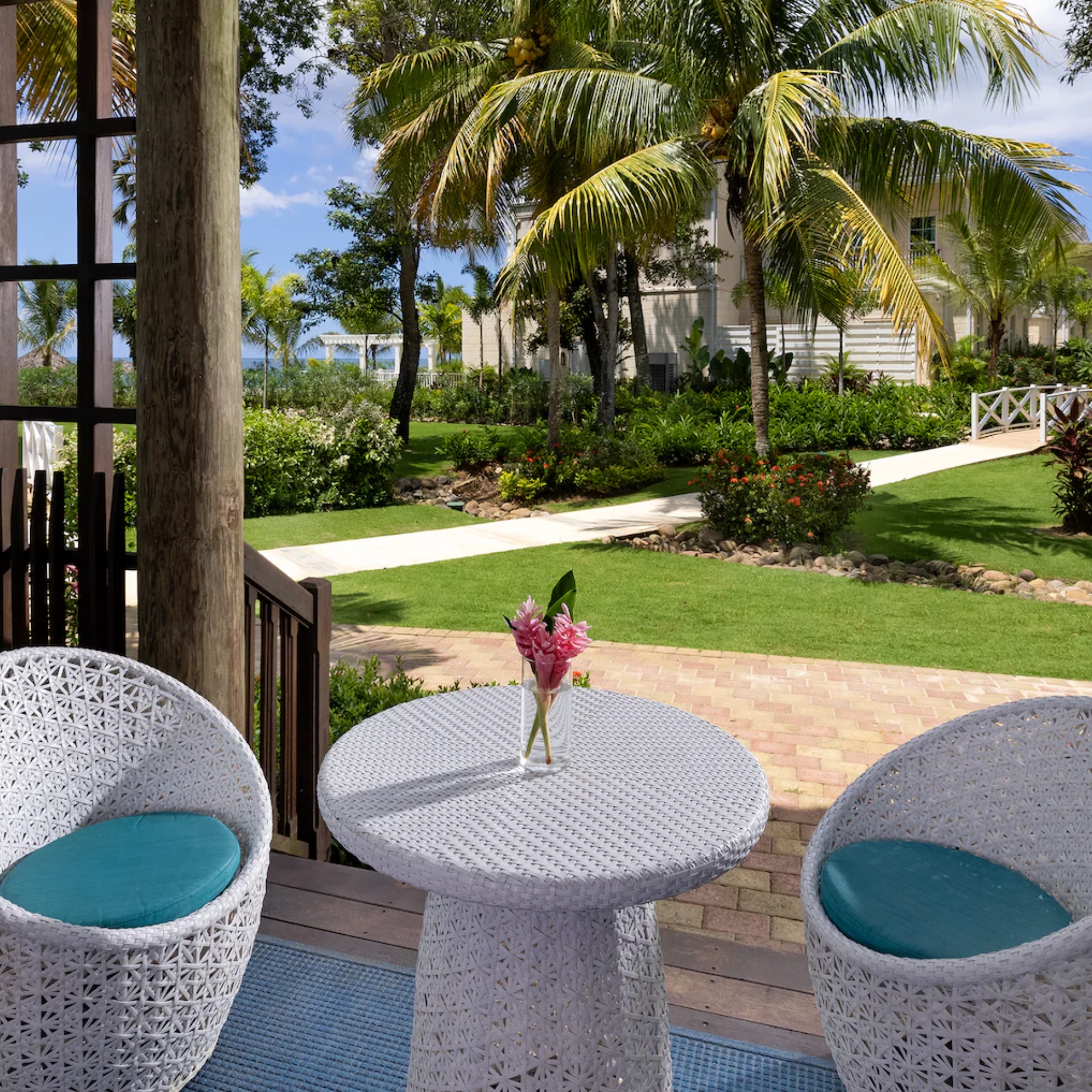 Beaches Negril 777 Tropical Concierge Walkout Patio