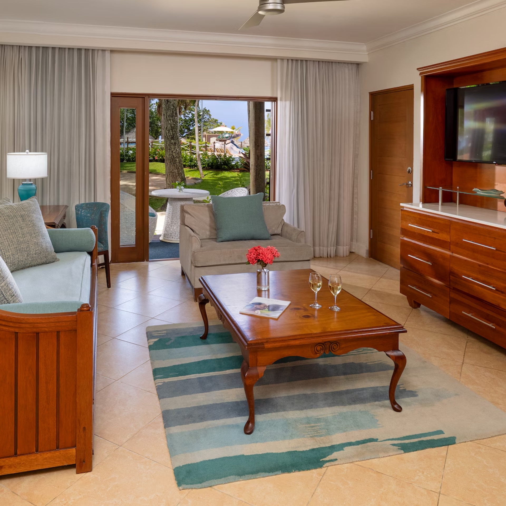 Beaches Negril 777 Tropical Concierge Walkout