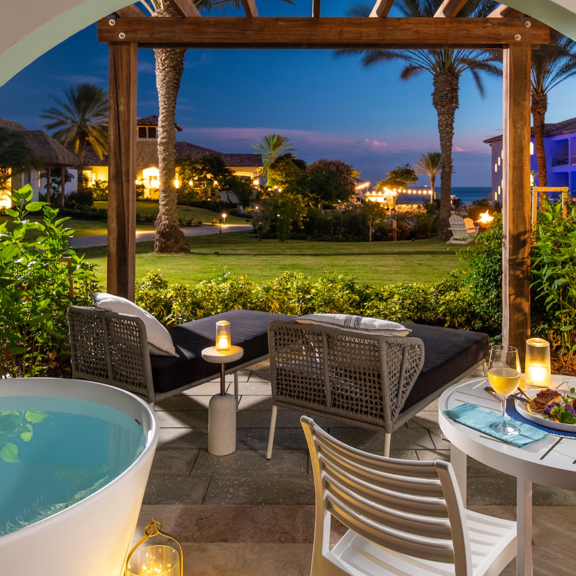 Sandals Royal Curacao 777 Subi Club Level Walkout