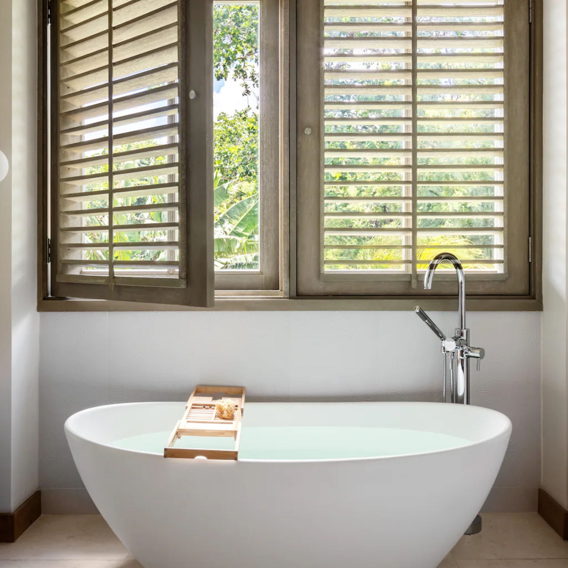 Sandals Halcyon Beach 777 Shore House Bathroom