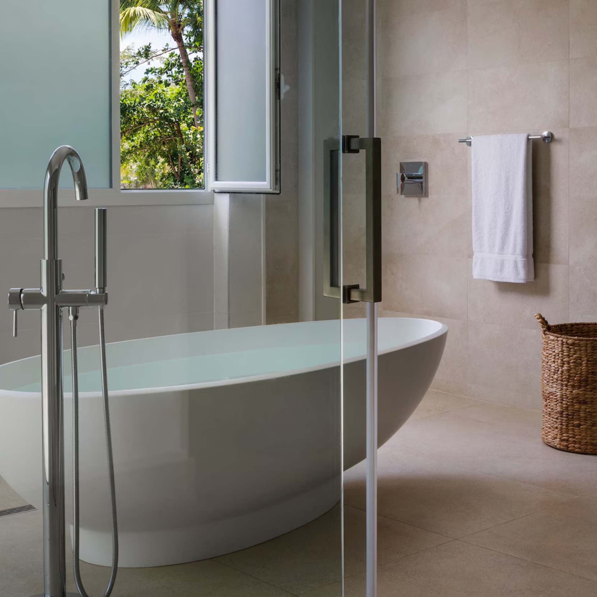 Sandals Saint Vincent 777 Butler Suite Bathroom