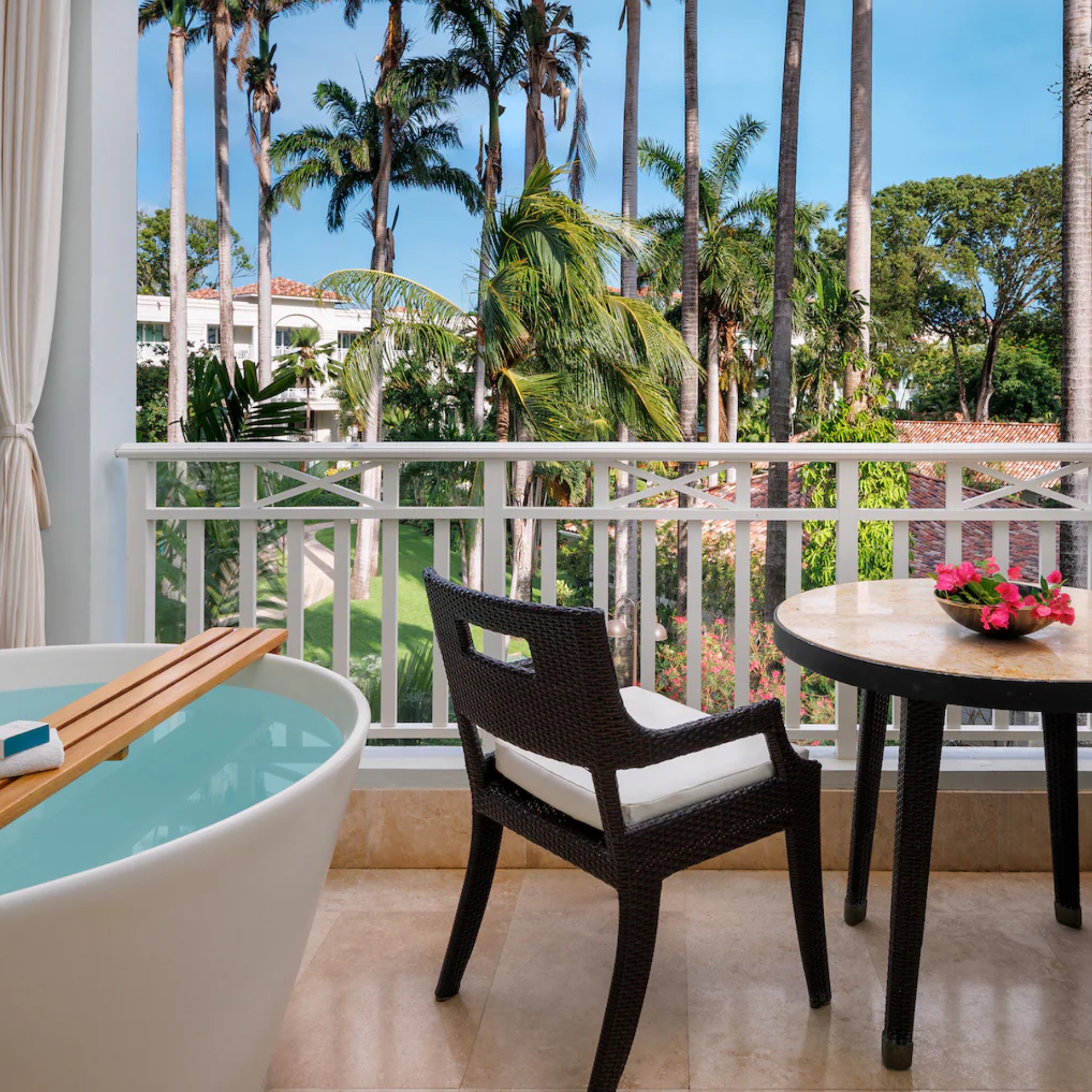 Sandals Barbados 777 Crystal Lagoon Luxury