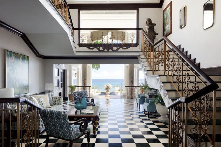 Sandals Royal Plantation lobby